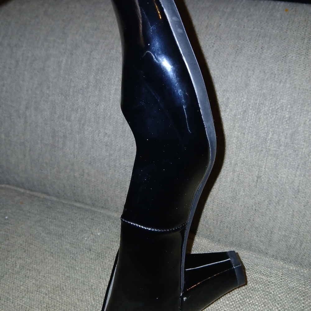 Elegant Black Aerosoles Women's Heels. Size 8.5 - Picture 15 of 16